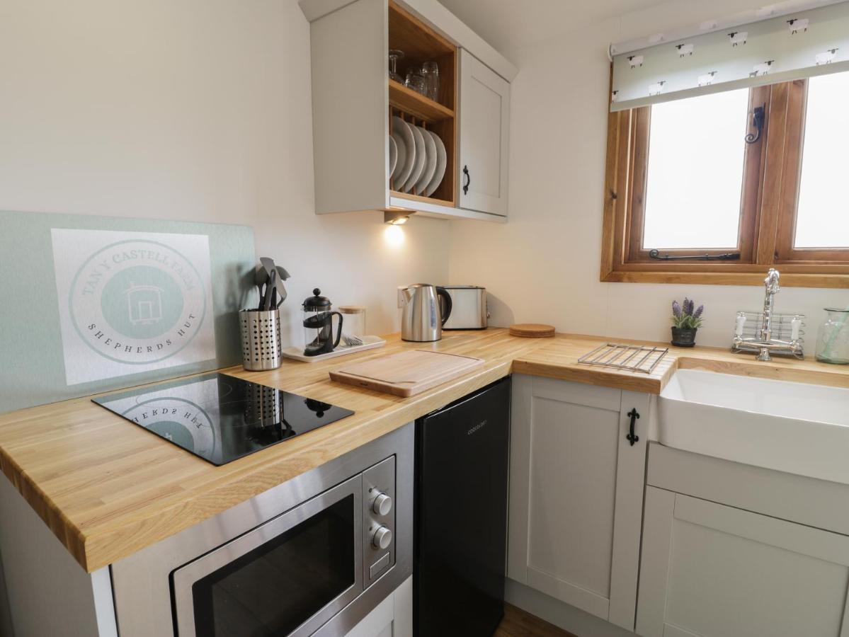 Tan Y Castell Shepherds Hut Llangollen Exterior foto